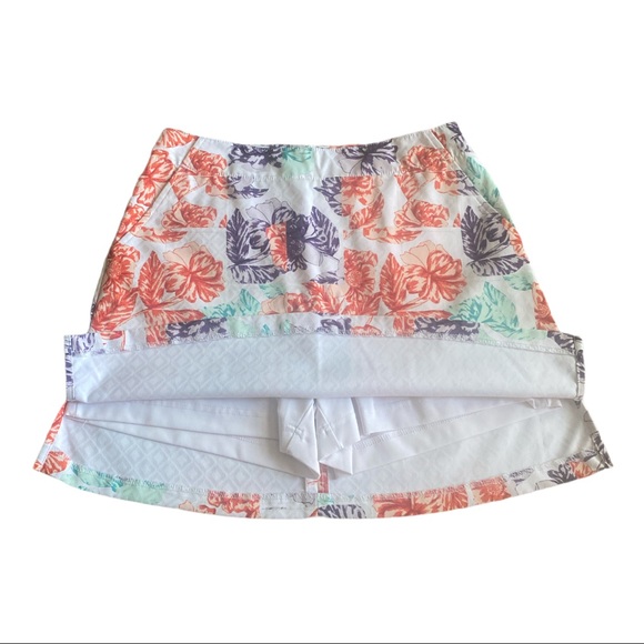 Lady Hagan Floral Golf Skort Size 2 - Picture 2 of 4